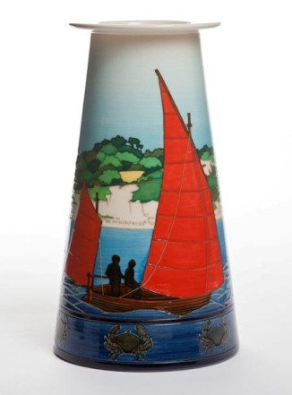 12 inch Beer Lugger Vase (Day) View 1