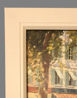 Example of another of John Hammond's framing style.