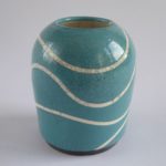 47880 Blue contour vase GM85 9x7cms 50