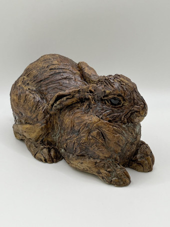 LR 50577 Lying Hare 9cm £80