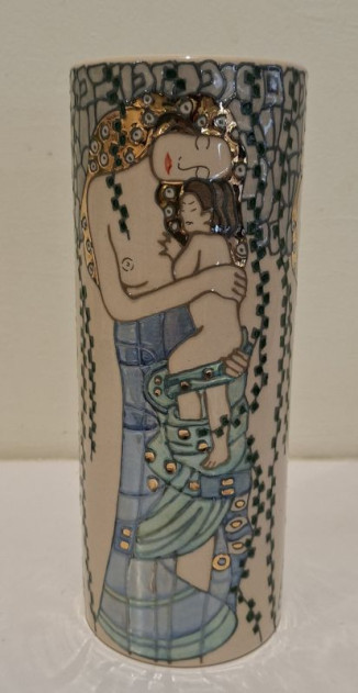 Mother 10" Spill Vase 16/25