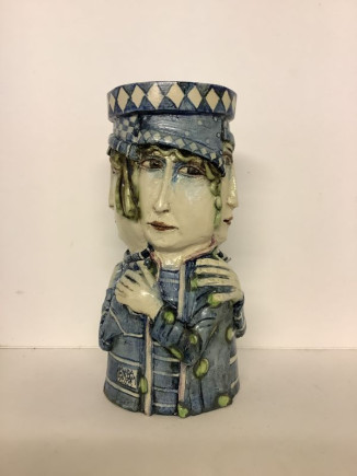 Round in circles vessel